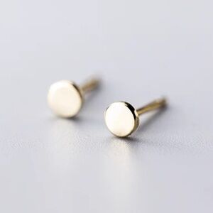 Gold tiny heart stud earrings-SS013 Round